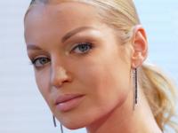 Анастасия Волочкова шокировала жутким состоянием своих ресниц (ФОТО)