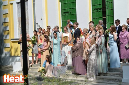 Дочь Стриженовых вышла замуж (ФОТО) Дочь Стриженовых вышла замуж (ФОТО)
