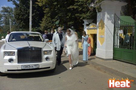 Дочь Стриженовых вышла замуж (ФОТО) Дочь Стриженовых вышла замуж (ФОТО)