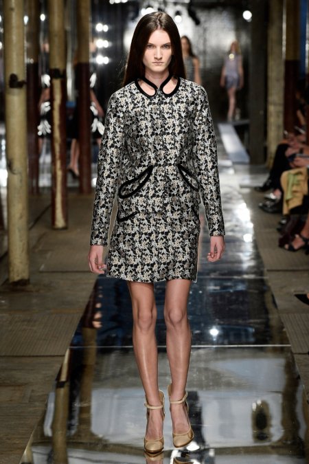 Самая необычная цветочная коллекция Недели моды в Лондоне: Christopher Kane весна-лето 2014