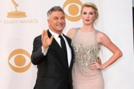 Алек и Айрленд Болдуин произвели настоящий фурор на церемонии вручения "Эмми"